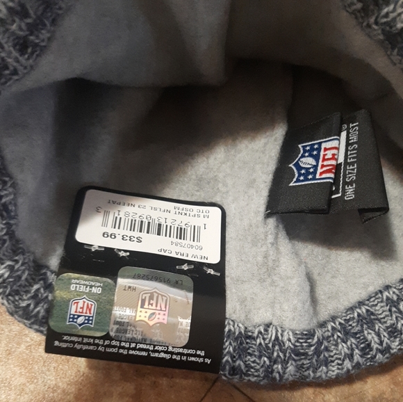 New. New Era New England Patriots Sideline Blue Sport Pom Knit Beanie. - Picture 6 of 6